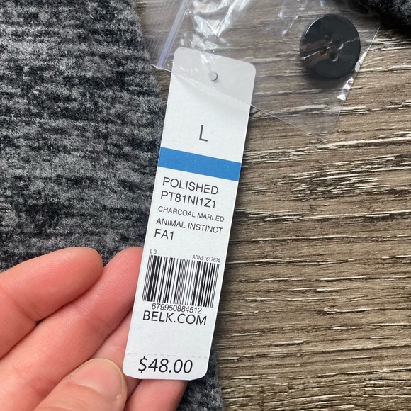 New Directions Grey Sweater Size Large - Picture 4 of 5